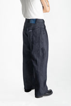 Load image into Gallery viewer, Bugs Buggy Trousers
