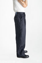 Load image into Gallery viewer, Bugs Buggy Trousers
