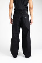 Load image into Gallery viewer, Saddle Jeans
